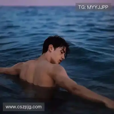 郜崧蒙